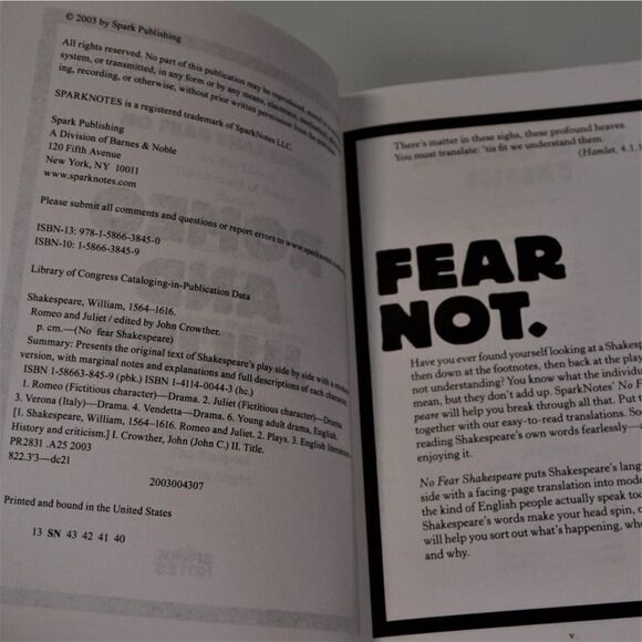 No Fear Shakespeare Romeo and Juliet by William Shakespeare and SparkNotes 2003 - Picture 5 of 9